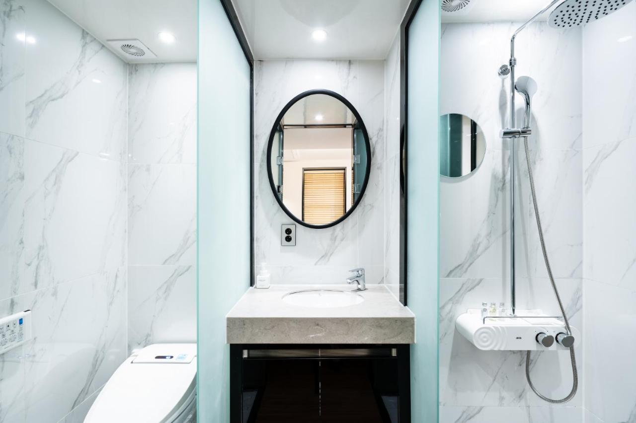 Lala Vianco Business Hotel 3*