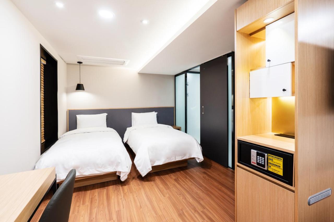 Lala Vianco Business 3* Busan