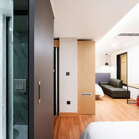 Lala Vianco Business Hotel Busan Exterior photo