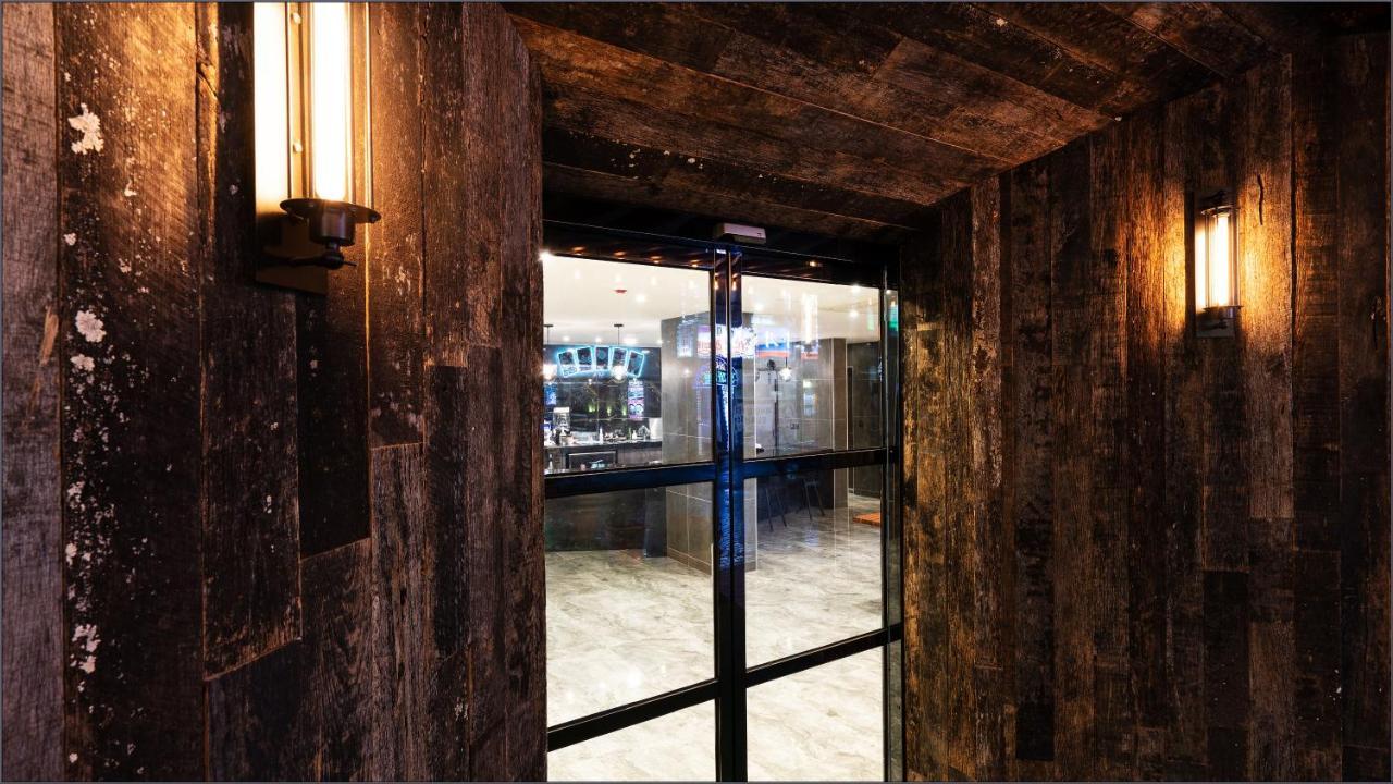 拉拉维安科酒店 3* 釜山
